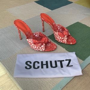 Schutz Lenie Coral Heels, Size 9 - NEVER WORN